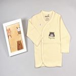 مانتویی نوزادی پسرانه طرح خرس خالدار